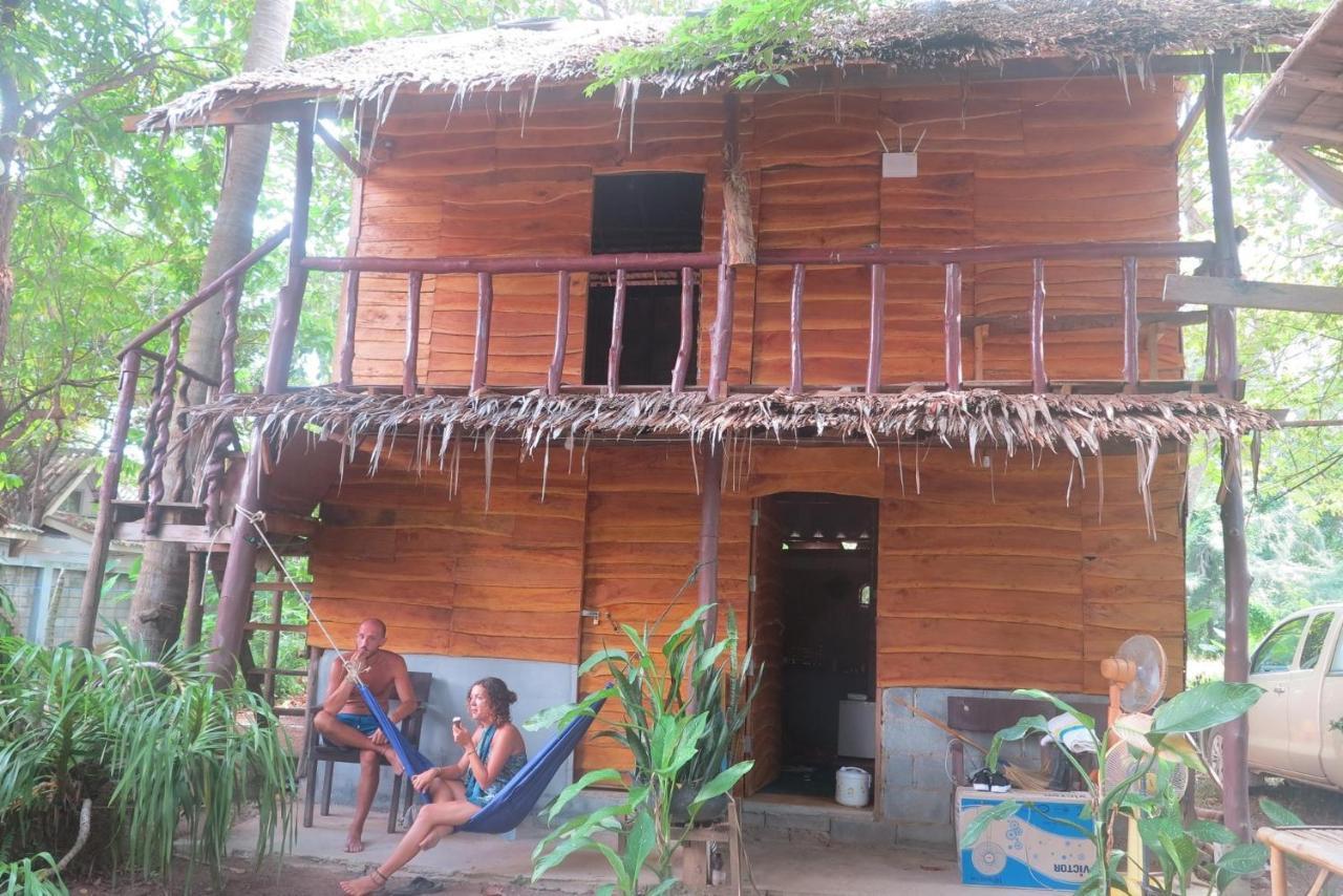 فندق Easy Huts Ko Lanta المظهر الخارجي الصورة
