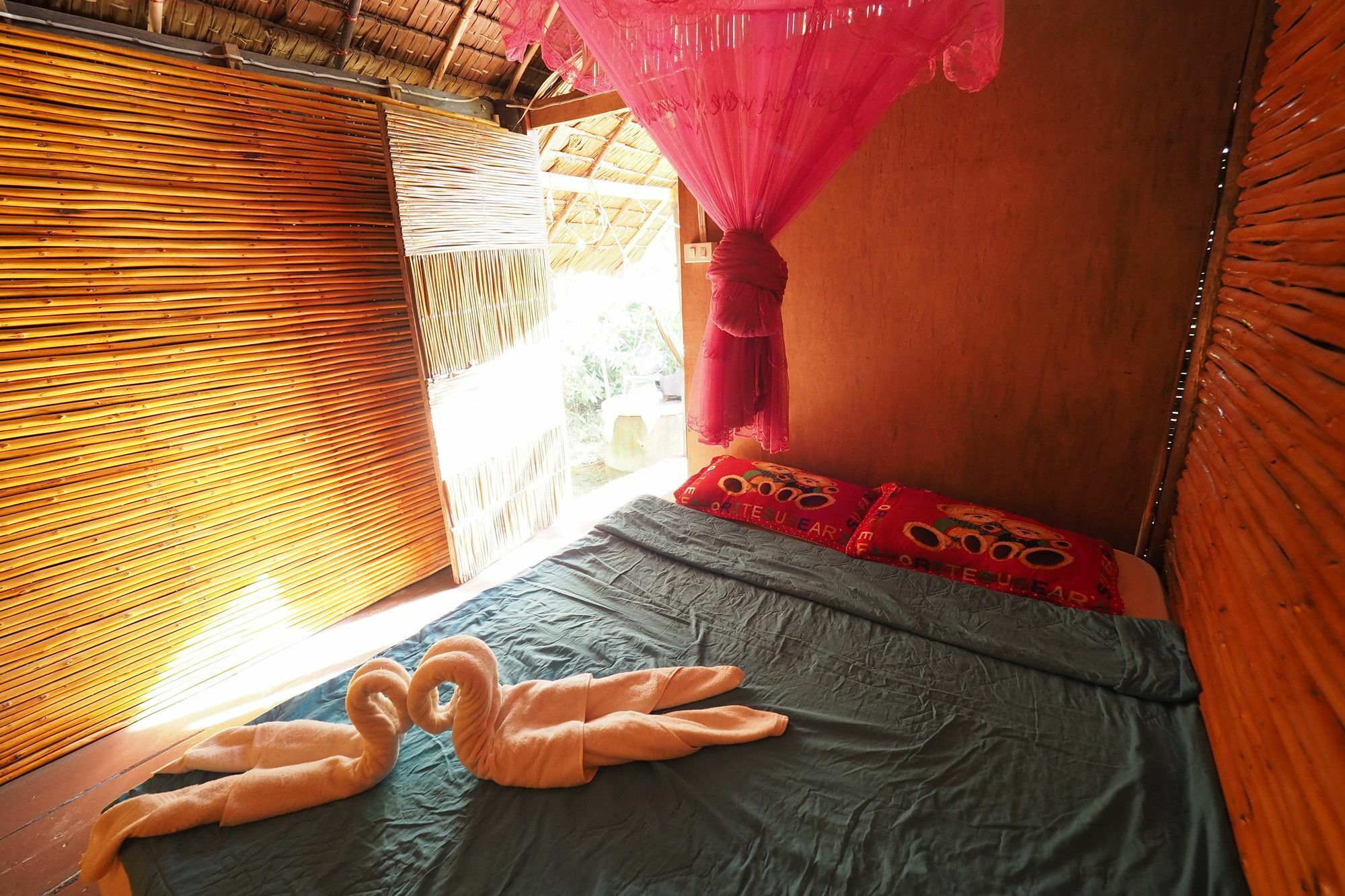 فندق Easy Huts Ko Lanta المظهر الخارجي الصورة